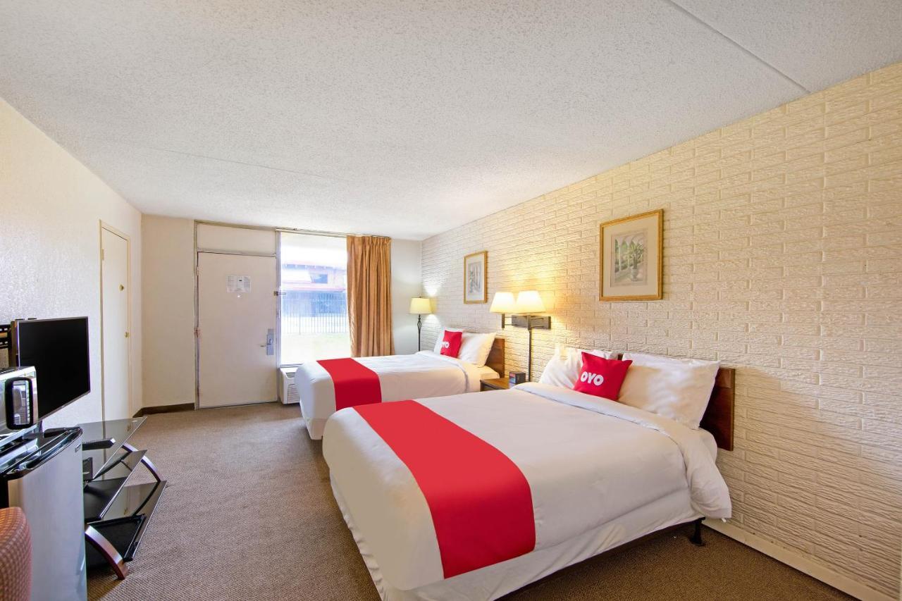 Hotel Oyo Kings Dominion Doswell